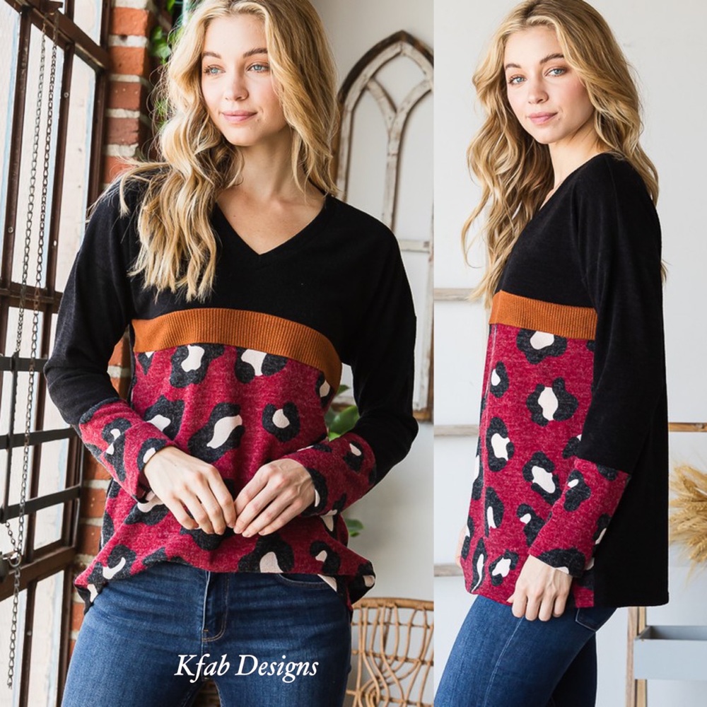 ❤️LAST 1! V Neck Soft Ribbed Color Block Animal Print Contrast Top! - Picture 4 of 12